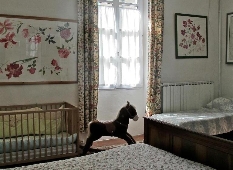 Семейный Номер, Les Asphodeles