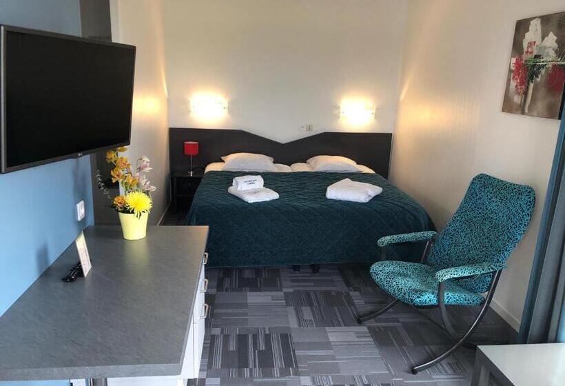 Апартаменты 1 Спальня с Террасой, Les Demeures De Borda