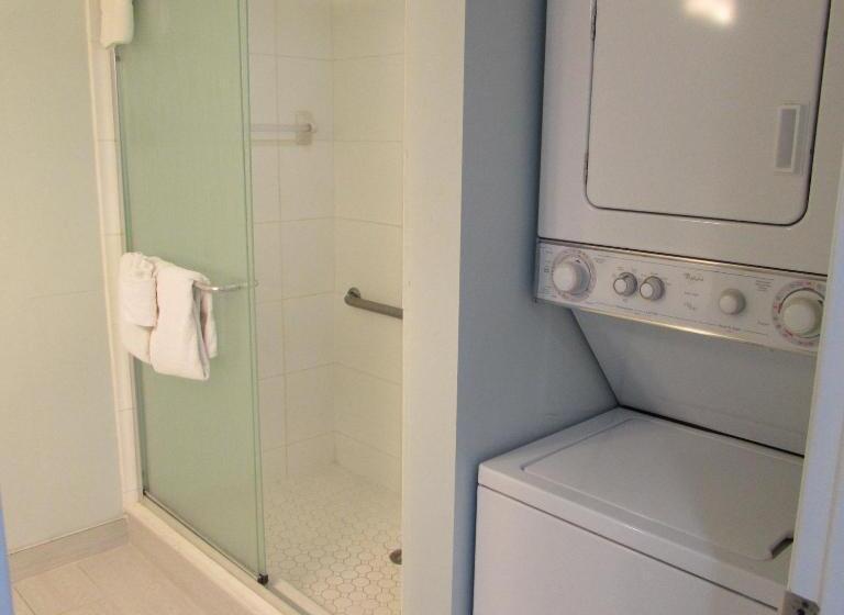 إستوديو ديلوكس, Edison Beach House