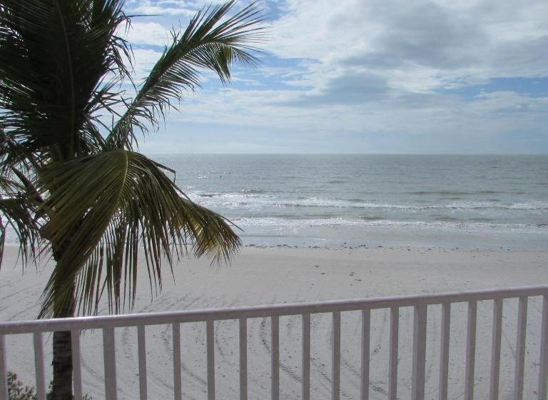 إستوديو قياسى, Edison Beach House