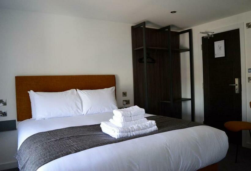 Номер Стандарт, Q8 Boutique