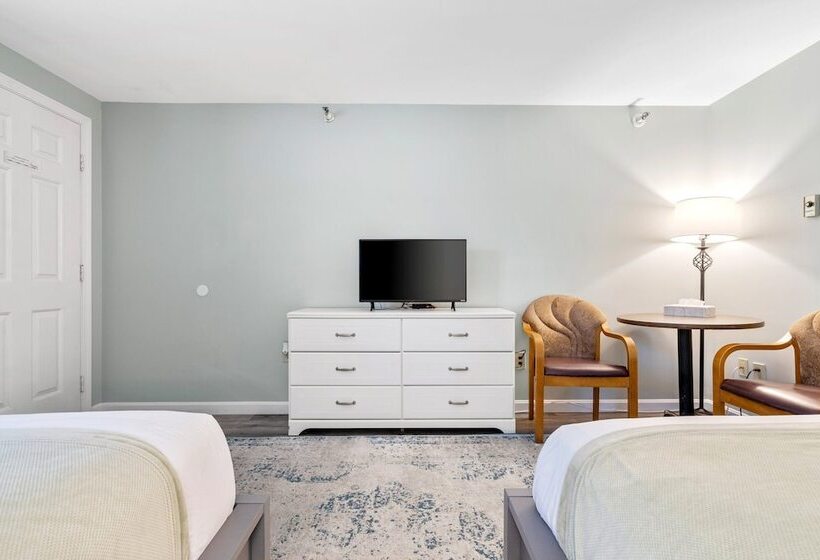 Номер Стандарт 2 Двуспальные Кровати, The Lighthouse Inn & Suites