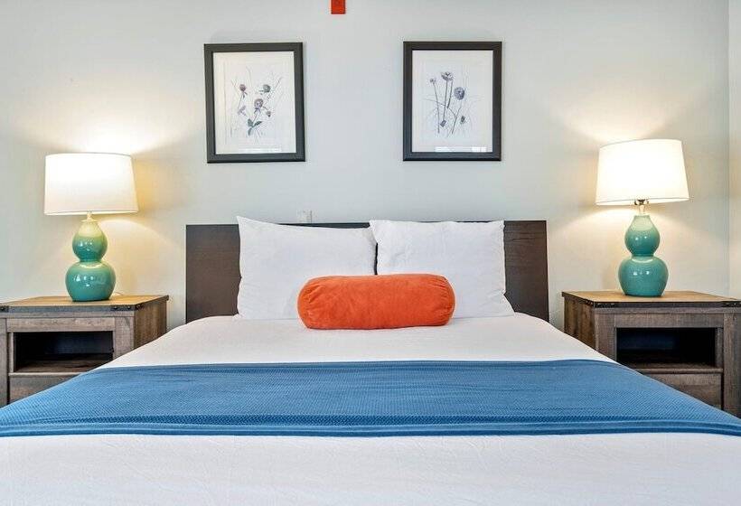 Дом 1 Спальня, The Lighthouse Inn & Suites