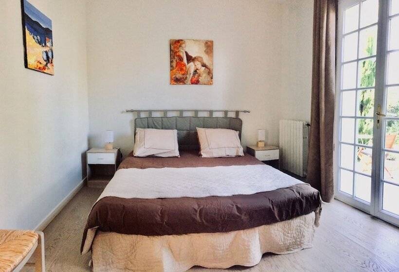 اتاق رمانتیک, Villa Saint Paul De Vence Angels