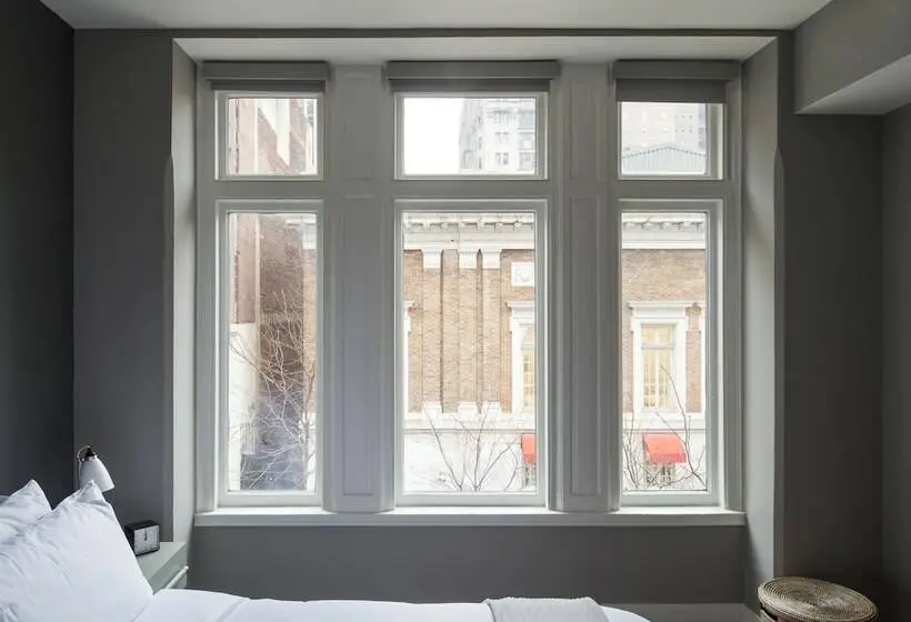 , Roost Rittenhouse