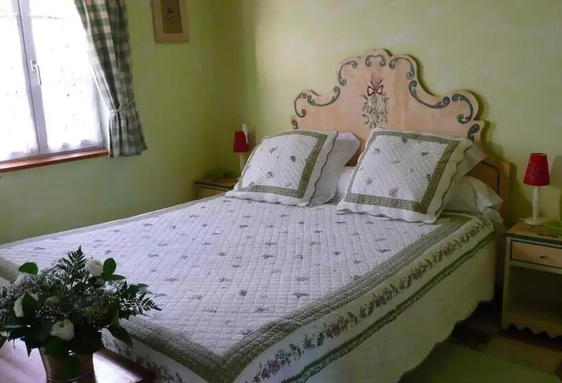 ガーデンビュースタンダードルーム, B&b Au Petit Tambour D Autingues