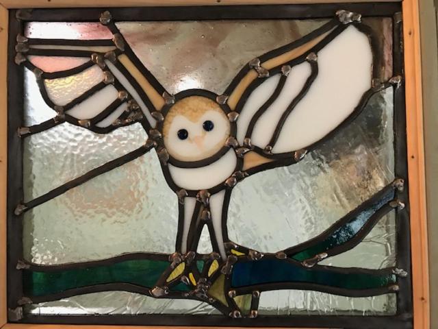 스탠다드 룸, Chalk And Cheese