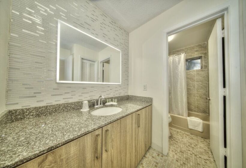 إستوديو ديلوكس, Club Lux Resort By The Beach