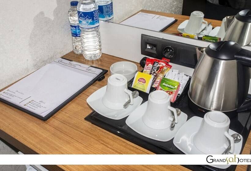 스탠다드 트리플 룸, Grand şah Otel