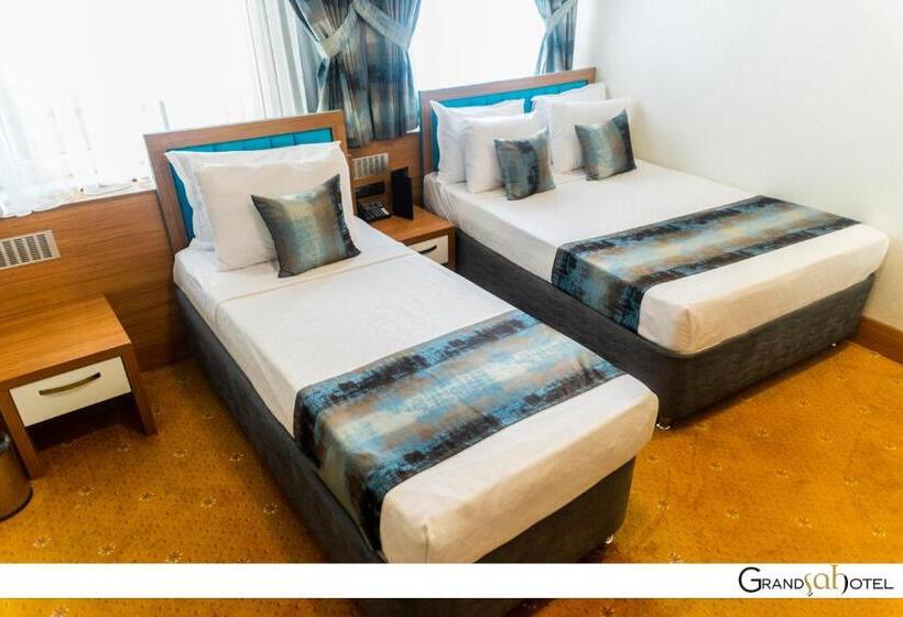 اتاق استاندارد سه نفره, Grand şah Otel