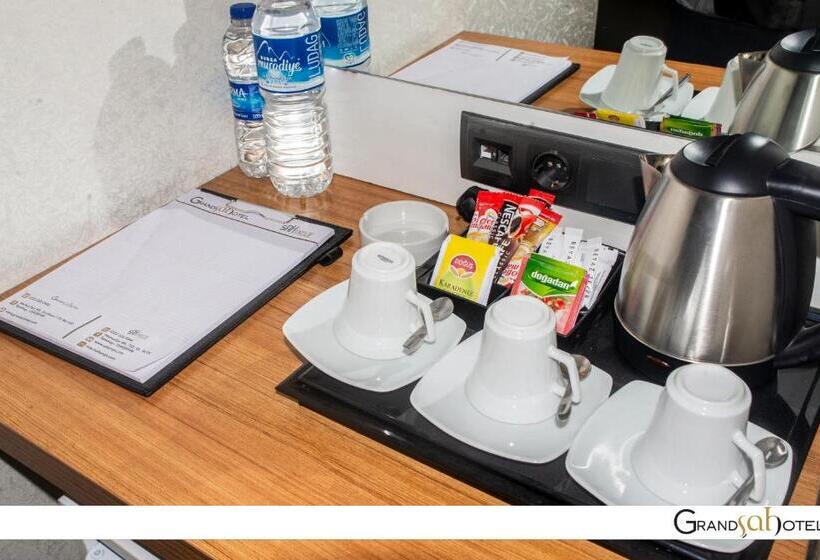 스탠다드 트리플 룸, Grand şah Otel