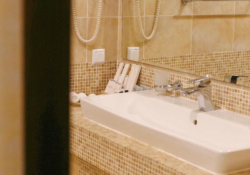 اتاق استاندارد با تخت بزرگ برای معلولان, Country Inn & Suites By Radisson, Lubbock Southwest, Tx