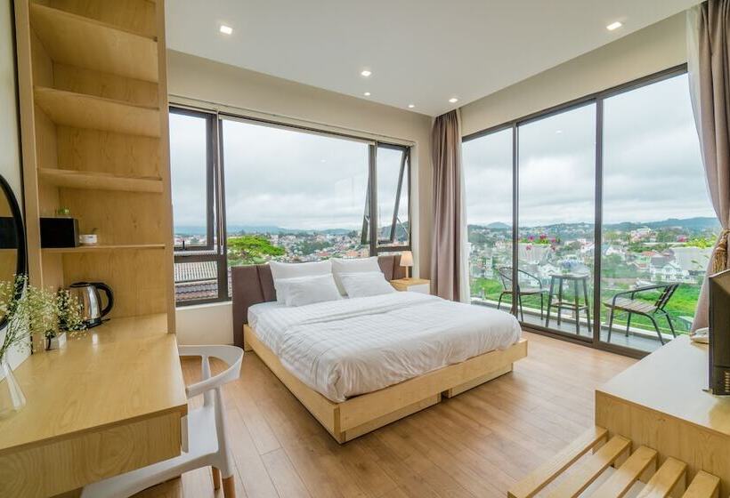 اتاق لوکس با چشمانداز شهر, Dalat Home