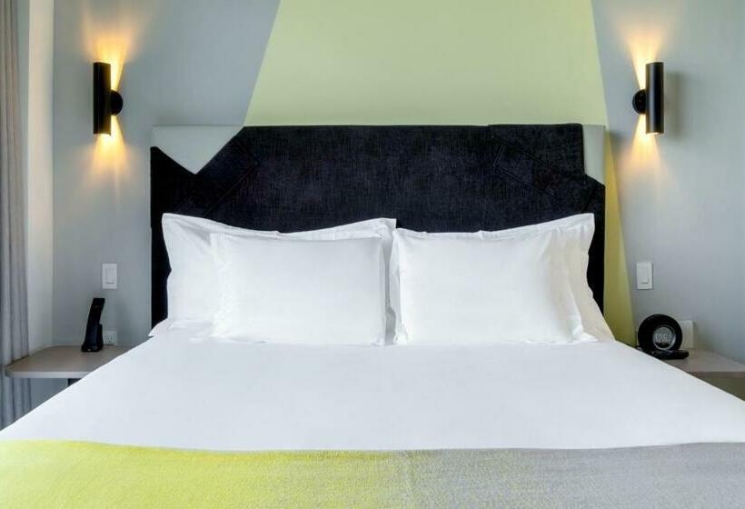 جناح, Hyde Suites Midtown Miami