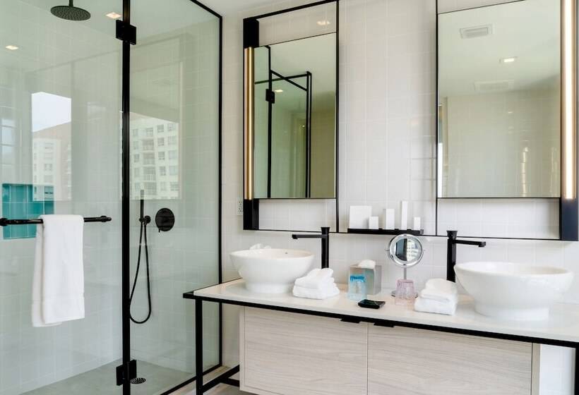 إستوديو قياسى, Hyde Suites Midtown Miami