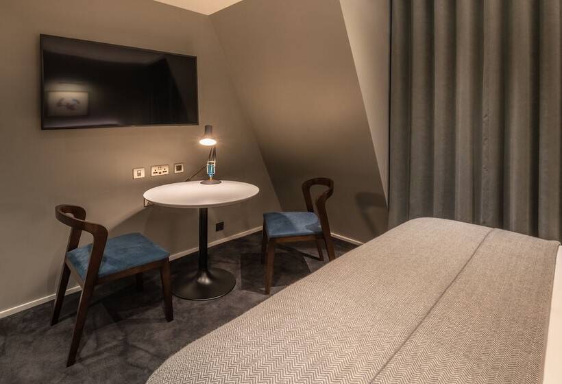 اتاق استاندارد, The Resident Covent Garden