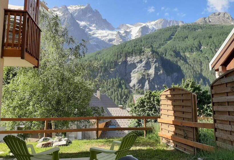 샬레, Locations Appartements & Chalets   Village Piéton, Vue Glaciers