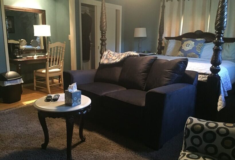 جناح ديلوكس, Up Up And Away Lodging