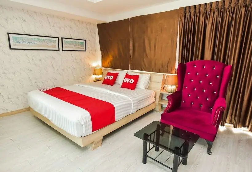 Suite Familiar, The Answer Beachfront Cha Am