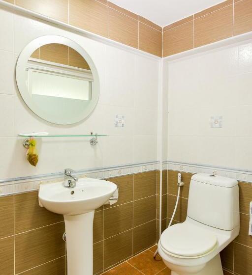 Suite Familiar, The Answer Beachfront Cha Am