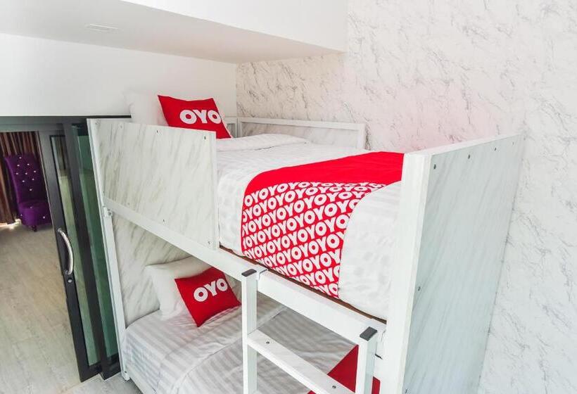 Suite Familiar, The Answer Beachfront Cha Am