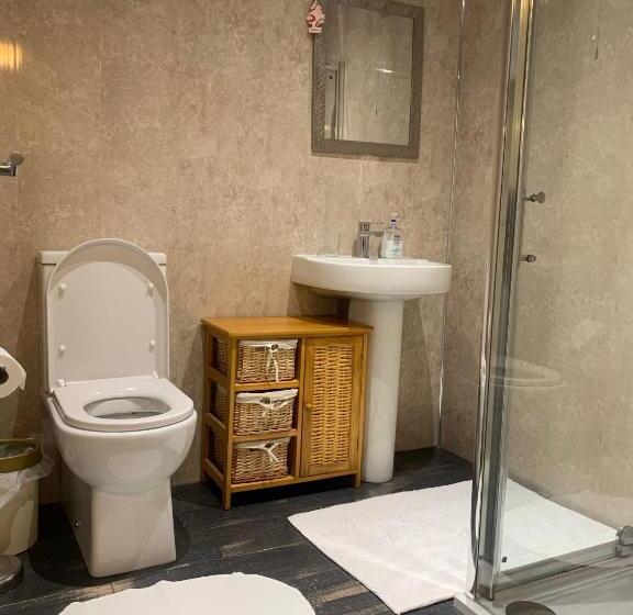 غرفة ديلوكس ثلاثية, Ashfield Bed & Breakfast