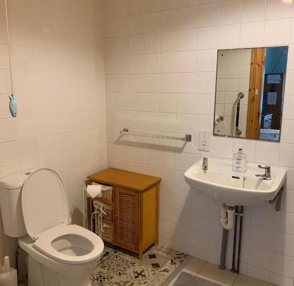 غرفة ديلوكس ثلاثية, Ashfield Bed & Breakfast