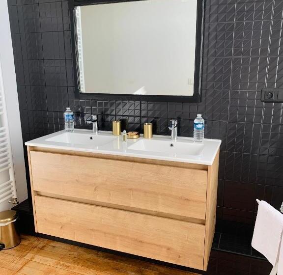 스탠다드 룸, Chateau Du Gerfaut