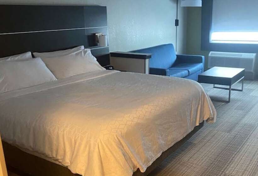 Люкс Адаптированный для Инвалидов, Holiday Inn Express & Suites Warrensburg North, An Ihg