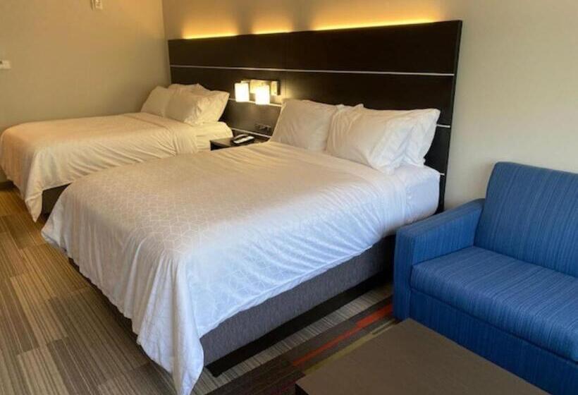 Люкс Адаптированный для Инвалидов, Holiday Inn Express & Suites Warrensburg North, An Ihg