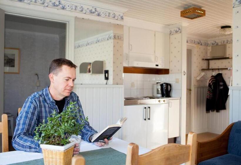 Семейный Номер, Kukkolaforsen Turist & Konferens