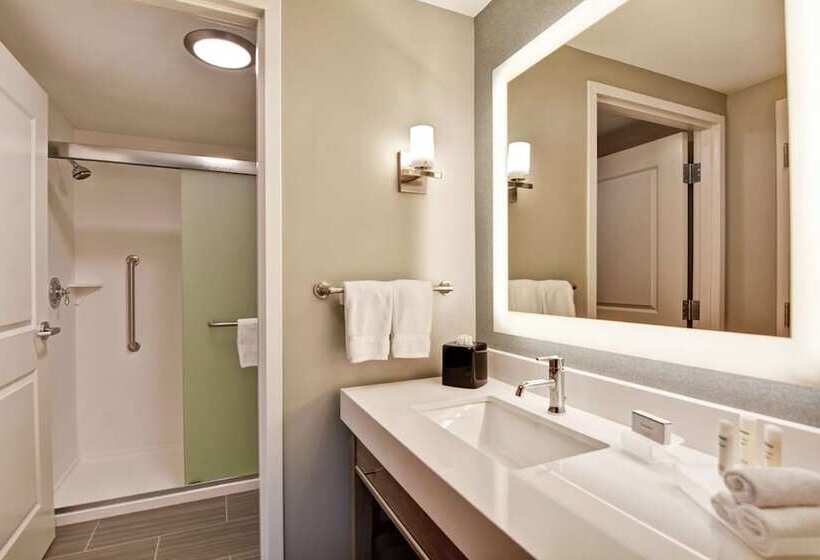 스위트, Homewood Suites By Hilton Hadley Amherst