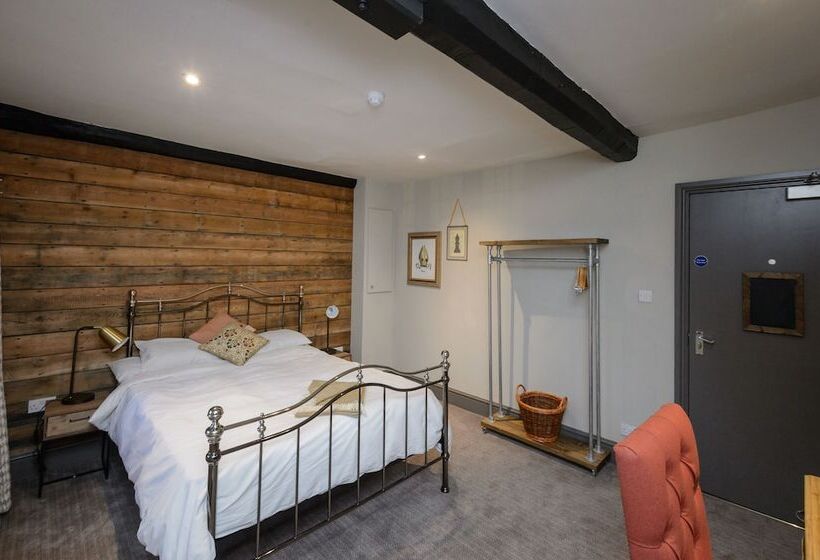 Номер Deluxe, Kings Arms