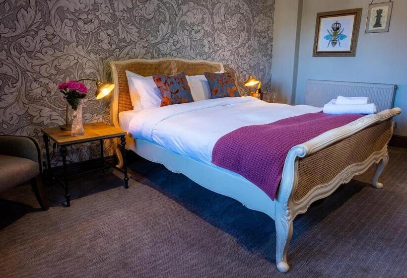 Номер Superior, Kings Arms