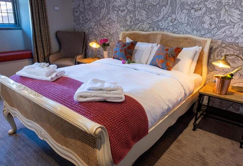 Номер Superior, Kings Arms