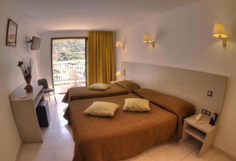 Triple Room Sea View, Hôtel Le Romantique