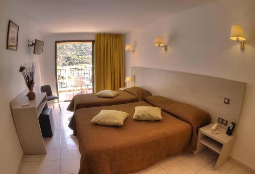 Triple Room Sea View, Hôtel Le Romantique