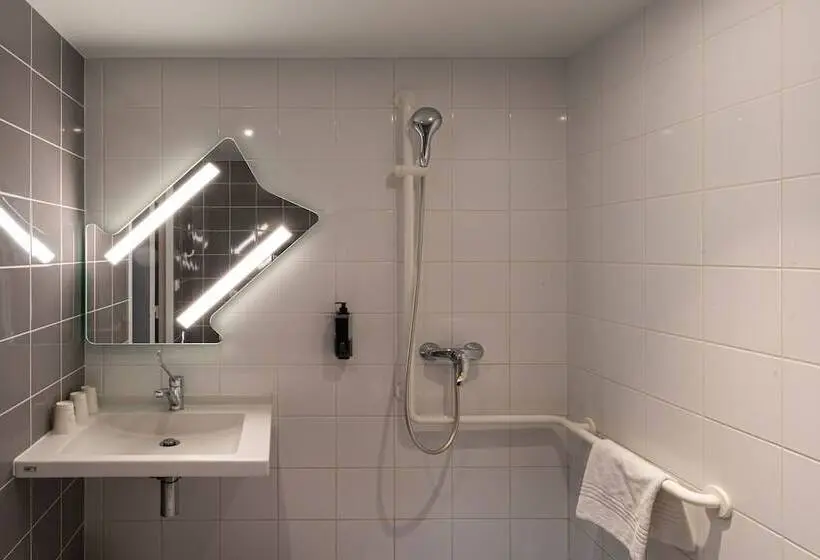 スタンダードトリプルルーム, Ibis Budget Saintetienne Centre Gare Chateaucreux