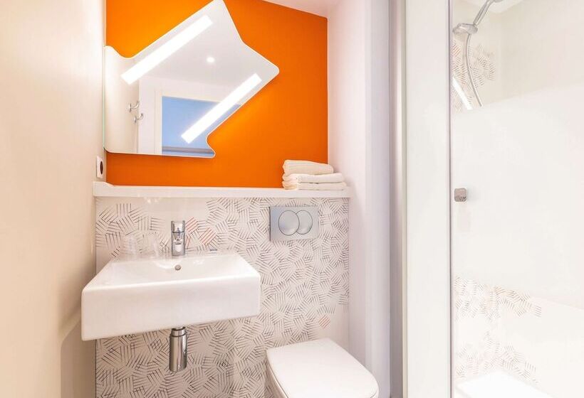 Номер Стандарт Трехместный, Ibis Budget Saintetienne Centre Gare Chateaucreux