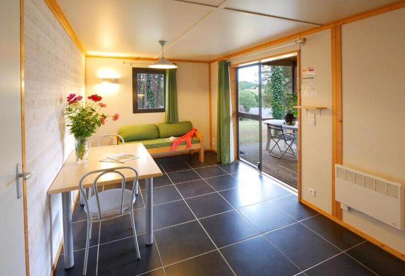 בקתת חדר, Ulvf Le Domaine De Pelvezy