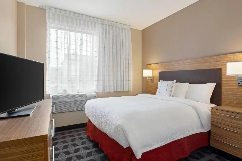 Suite Queen Bed, Towneplace Suites By Marriott Memphis Southaven