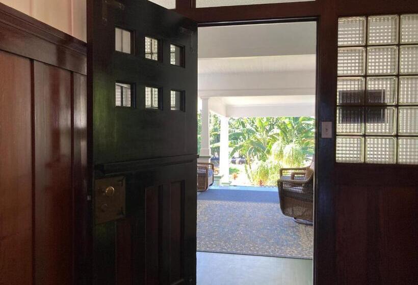 Люкс с Видом, Hilo Bay Oceanfront Bed And Breakfast