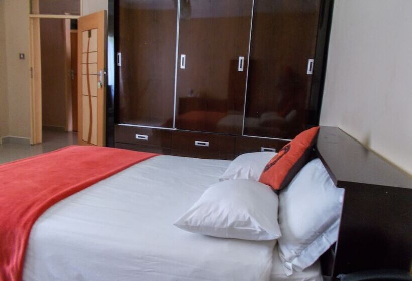 Cameră Standard, Waterfalls