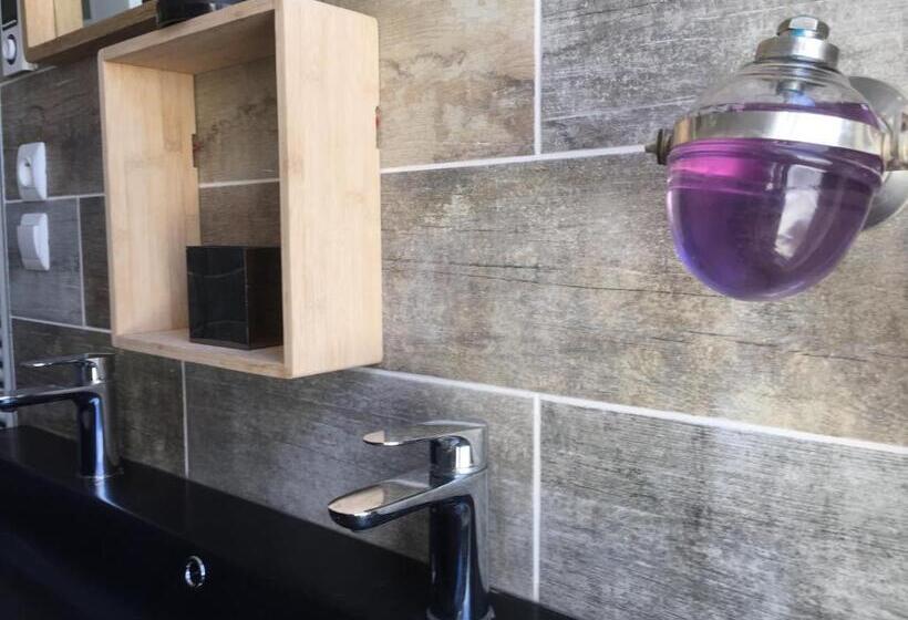 חדר סופריור, Dday Aviators