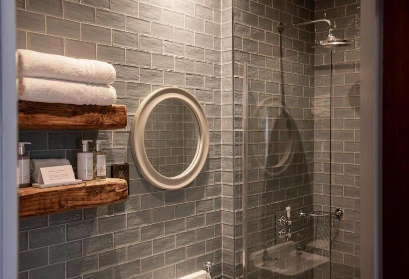 Семейный Номер, The Crown Inn Pooley Bridge