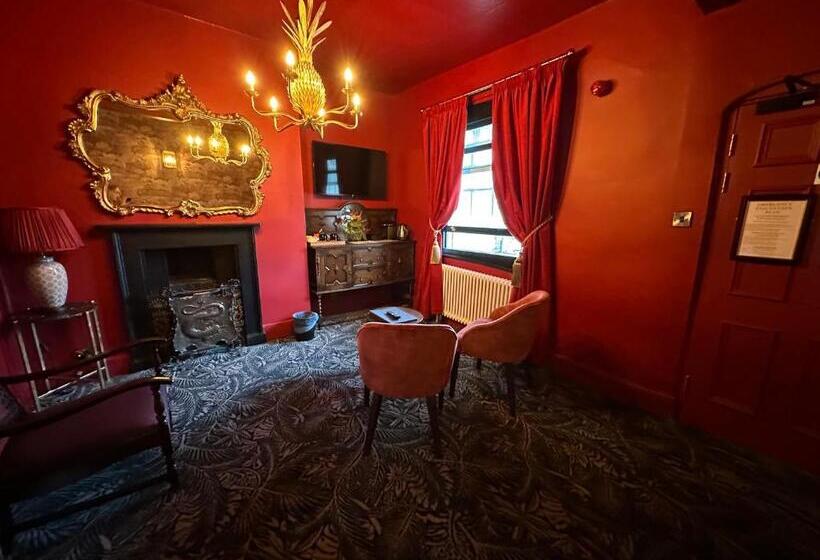 スーペリアールーム, Golden Fleece York