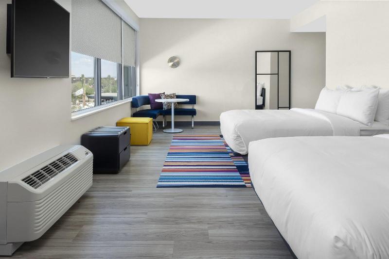 스탠다드 룸, Aloft Glendale At Westgate