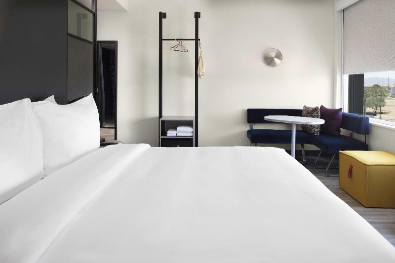غرفة قياسية, Aloft Glendale At Westgate