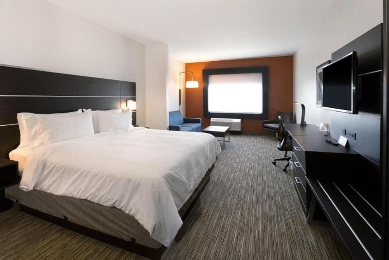 غرفة قياسية سرير كينج لذوى الإحتياجات الخاصة, Holiday Inn Express & Suites   Wentzville St Louis West, An Ihg