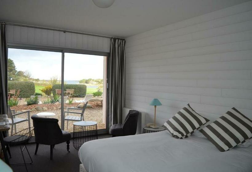 اتاق کلاسیک, Le Toeno